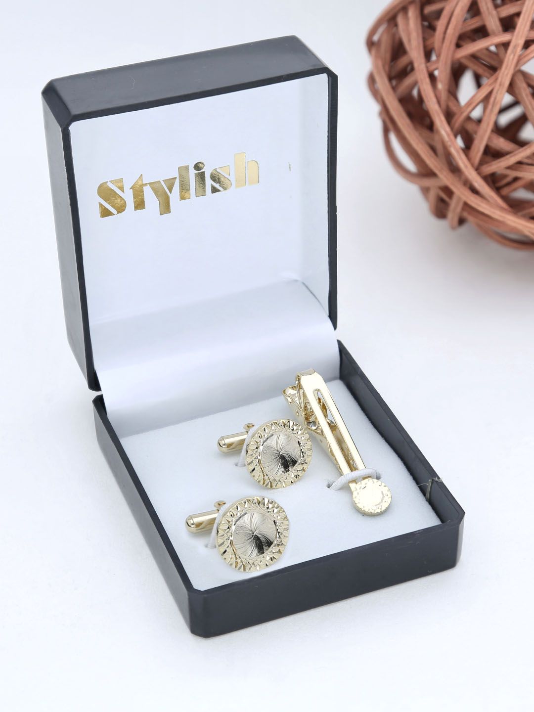 Cufflinks with Tie Clip in Gold finish - THF1528