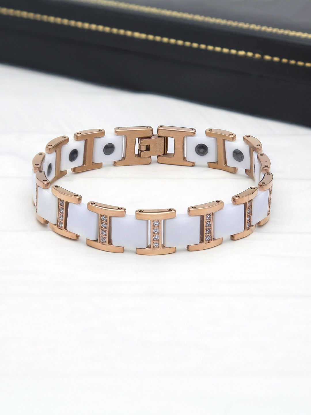 Western Loose / Link Bracelet in Rose Gold finish - THF2329